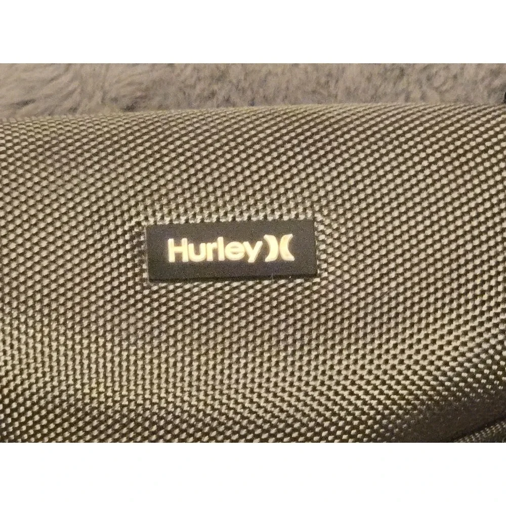 Hurley X Sunglasses Case Gray Black Semi-Hard Protective Zipper Case Only EUC